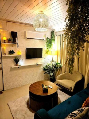 The Pali Nook, Cozy Bandra Escape